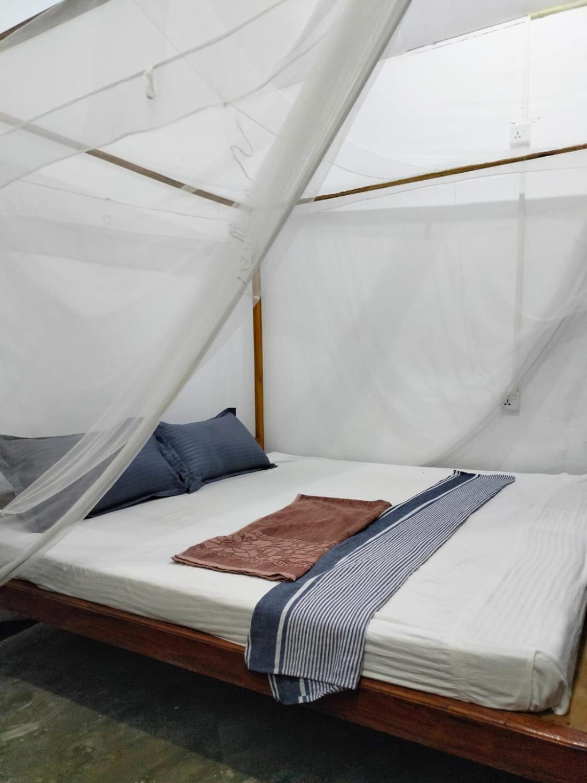 Auberge de jeunesse Costels Arugambay à Baie d'Arugam Chambre photo