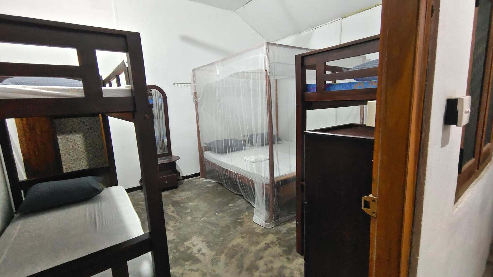Auberge de jeunesse Costels Arugambay à Baie d'Arugam Extérieur photo