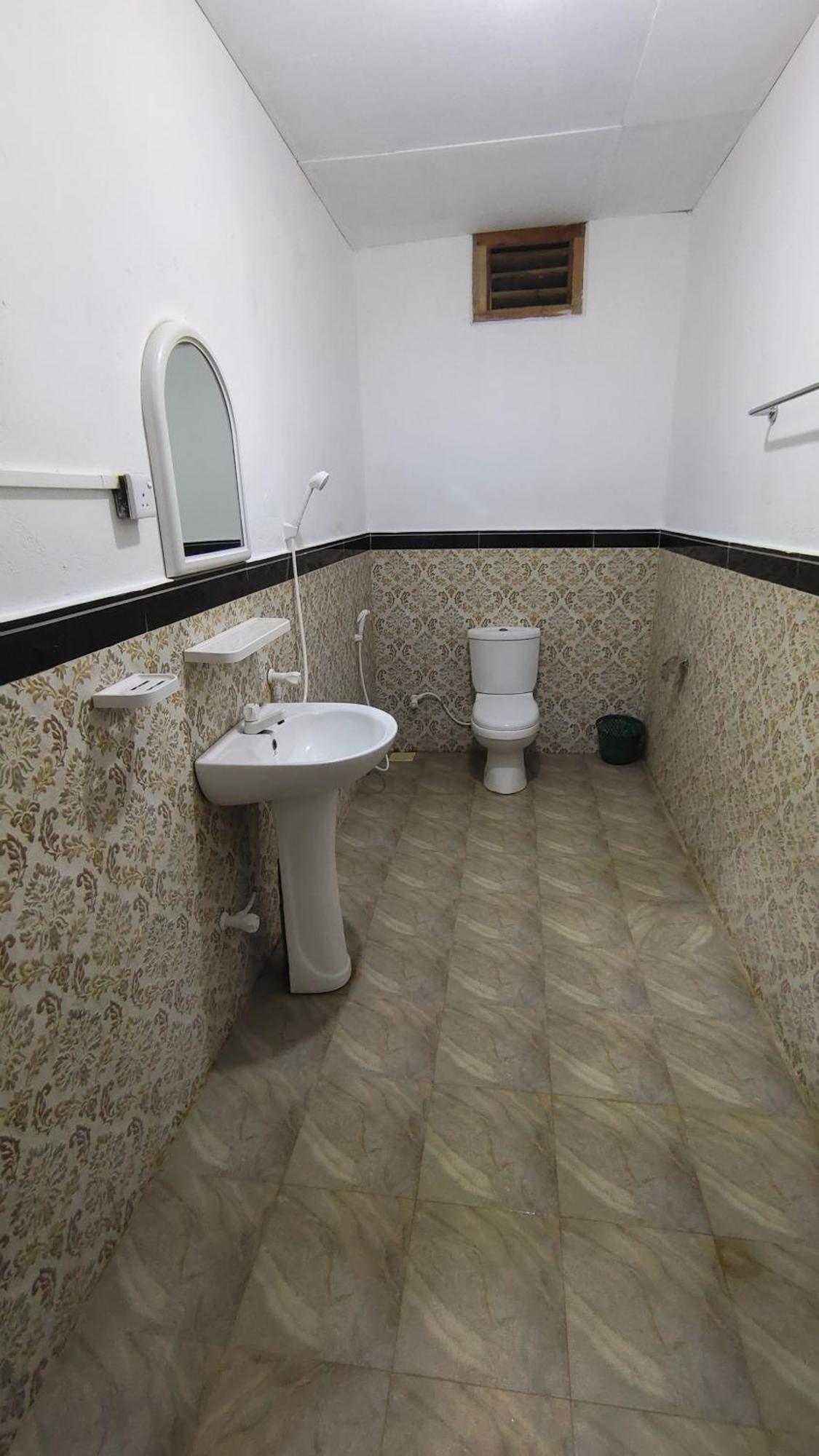 Auberge de jeunesse Costels Arugambay à Baie d'Arugam Extérieur photo